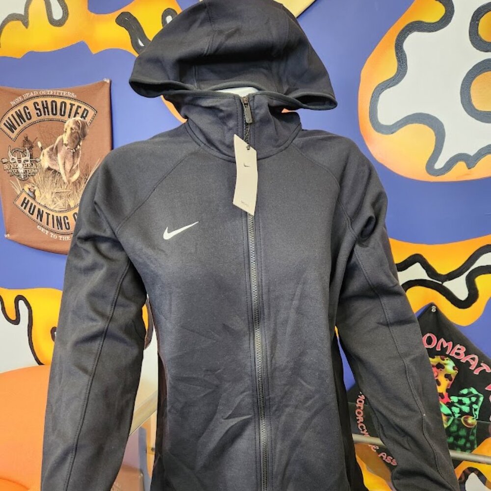 NWT Nike Basketball Hoodie - Medium